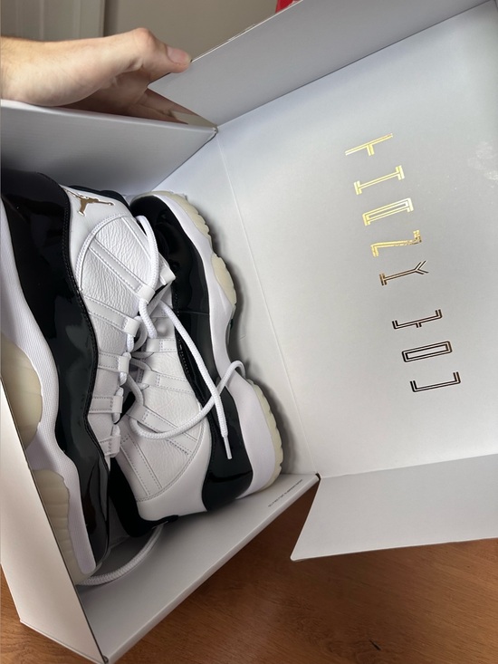 Jordan 11 Retro- DMP Gratitude (2023) (VNDS) main image 6